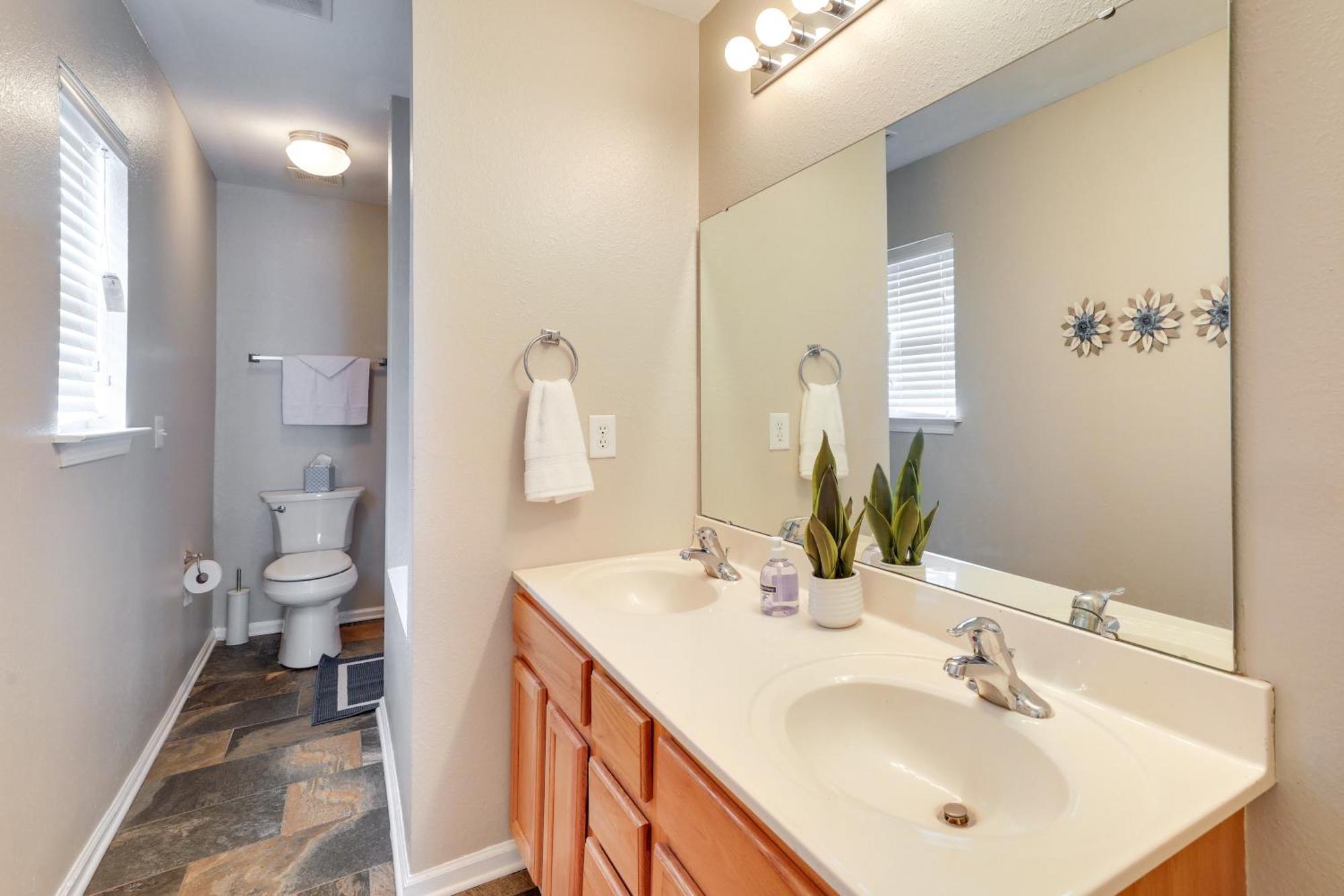 Charming North Charleston Townhome - Pets Welcome! Extérieur photo