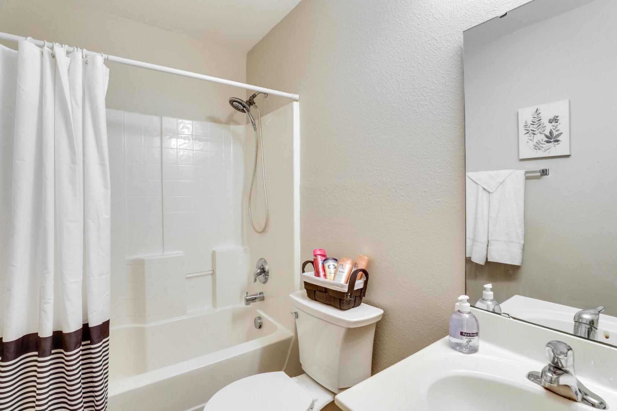 Charming North Charleston Townhome - Pets Welcome! Extérieur photo