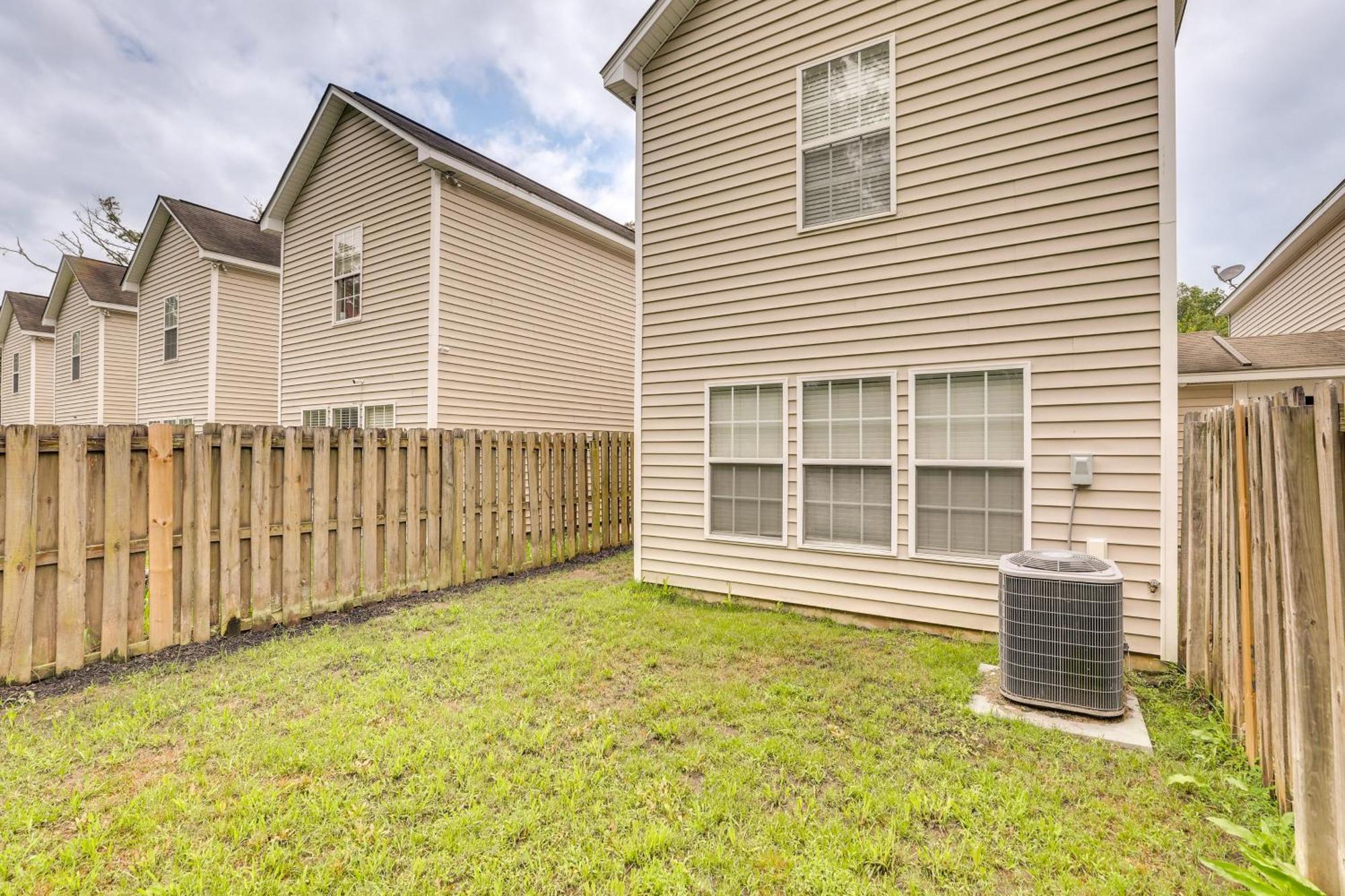 Charming North Charleston Townhome - Pets Welcome! Extérieur photo